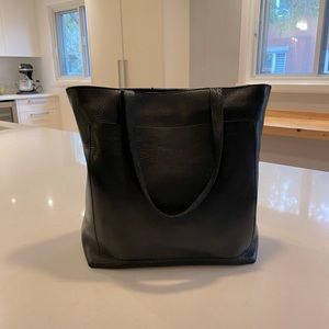MADEWELL Medium Transport Tote in Black